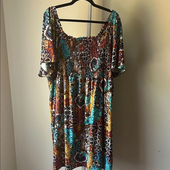 New Direction Smocked & Colorful Floral Dress 2X - Picture 4 of 9